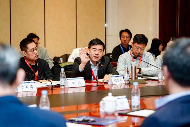 数智驱动 交融互通 佳都科技参加首届2024CCF数字交通大会(图3) 数智驱动 交融互通 佳都科技参加首届2024CCF数字交通大会(图3)